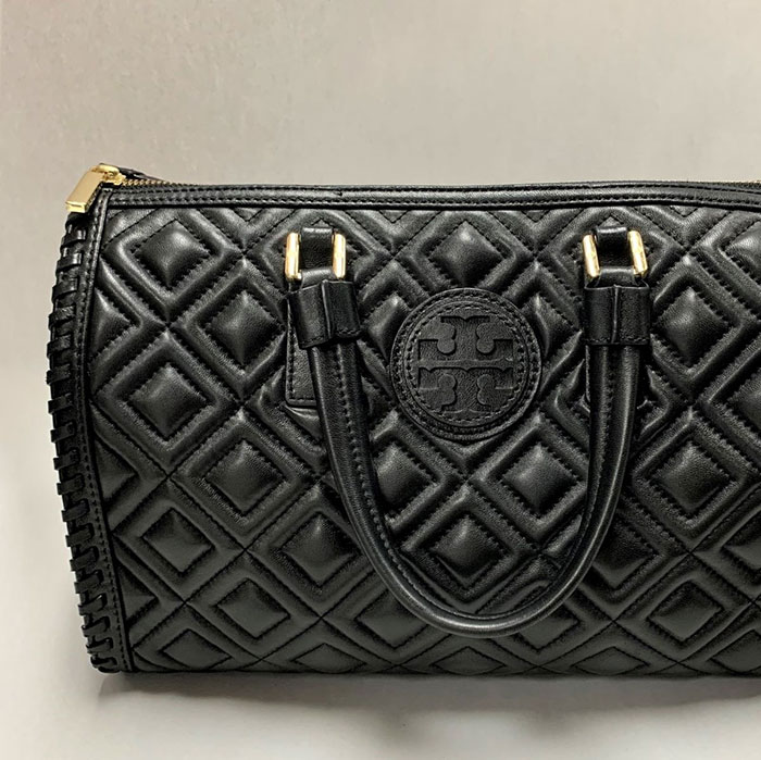 Tory Burch Black Quilted Handbag Sq1200